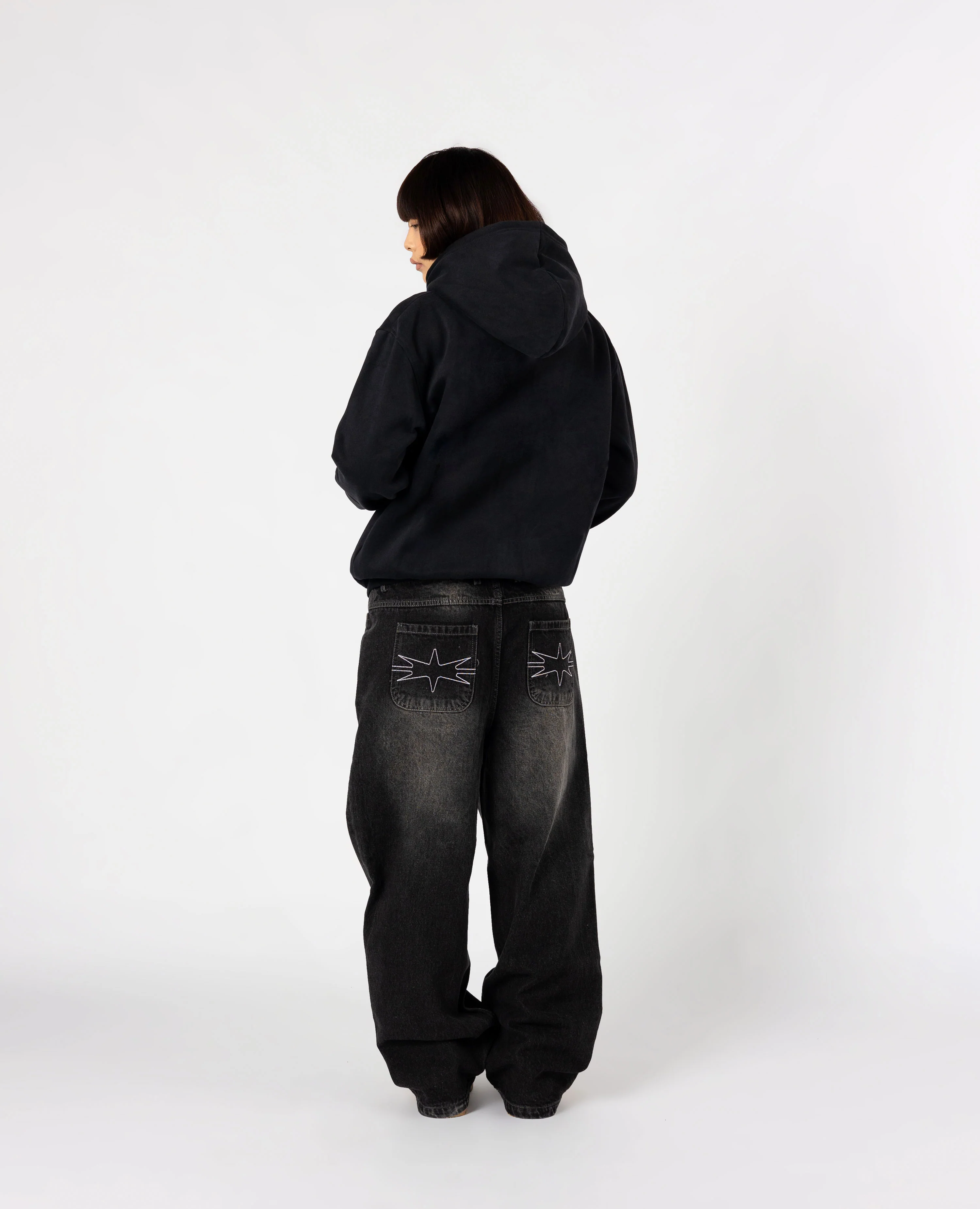 BLACK HILL HOODIE - Image 6